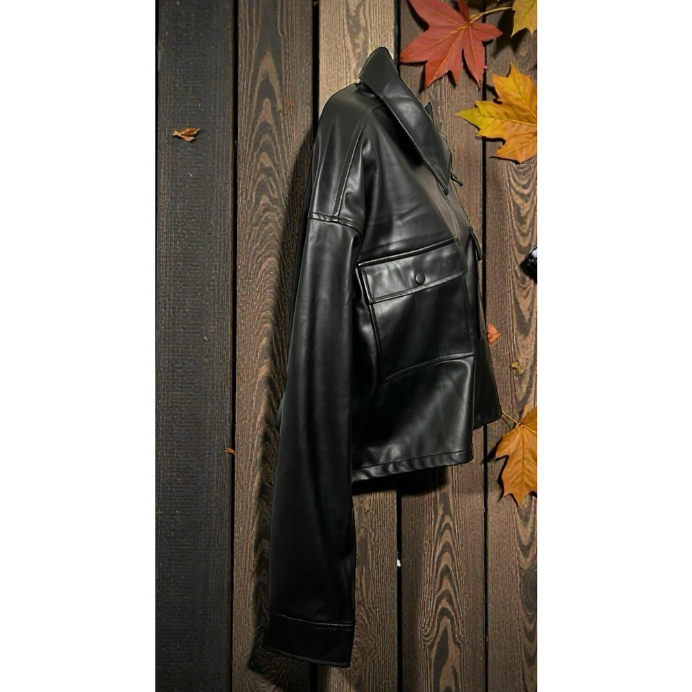 Celebrity Pink Black Faux Leather Jacket Women's Sz Large Full Zip Boxy Pockets - Picture 3 of 6